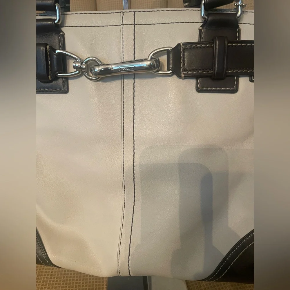 Vintage Coach Hampton Leather Belted Satchel Shoulder Handbag